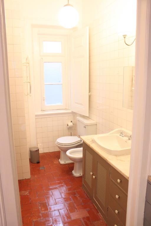 The Blue House - Saint Pauls Apartment Lisbon Room photo